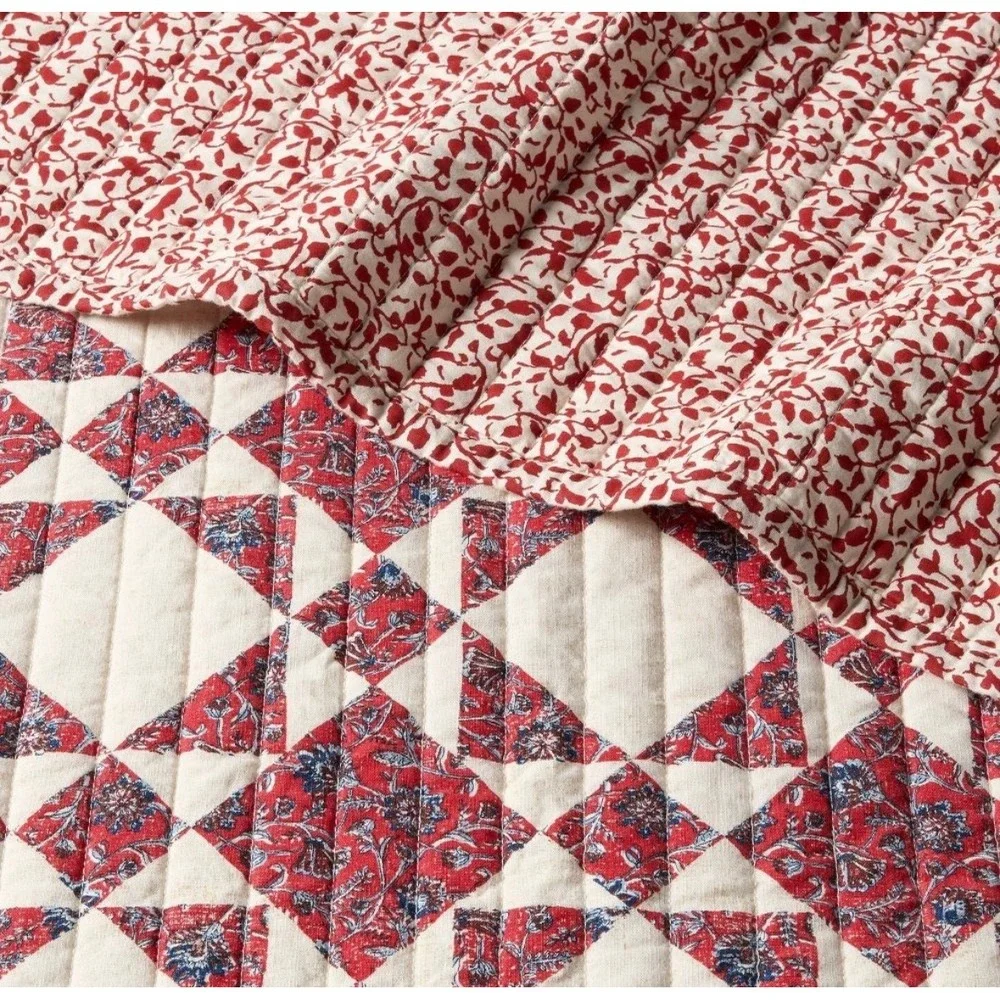 Threshold Studio McGee Red Cream Geometric Floral Quilt Set King 3pc